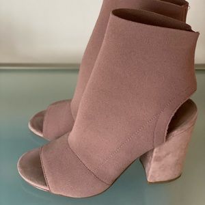 Steve Madden Booties Blush Pink
